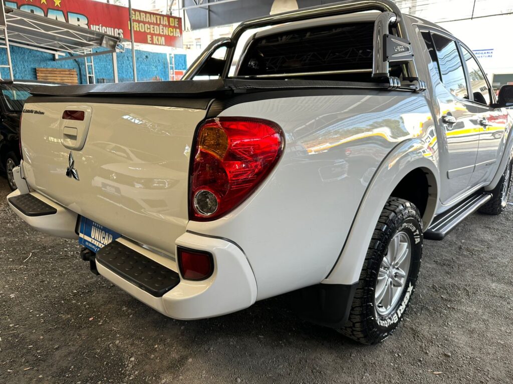 L200 7