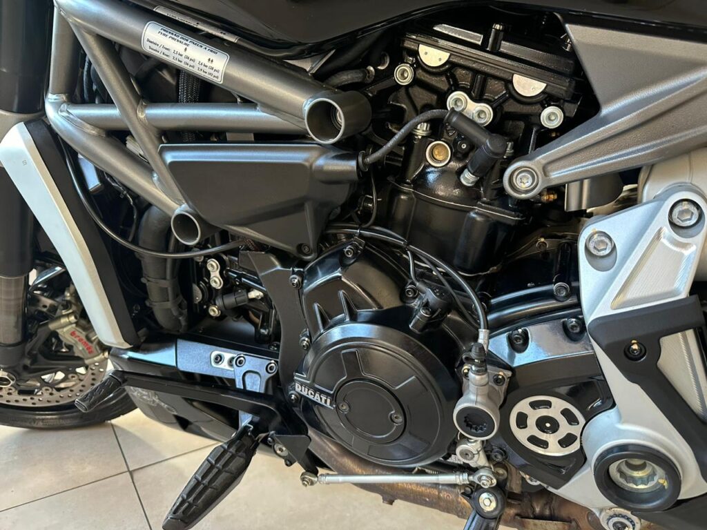 XDIAVEL 6